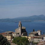 <p>Veduta sul Lago di Garda dall’Atelier del Gusto</p>