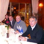 Alcuni partecipanti durante la cena degli auguri